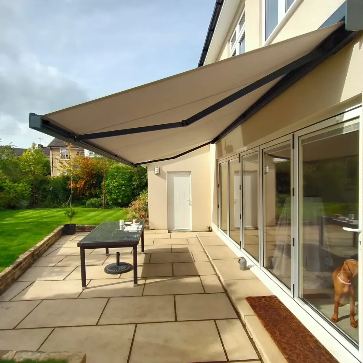 Jan des Bouvrie premium awning Guildford